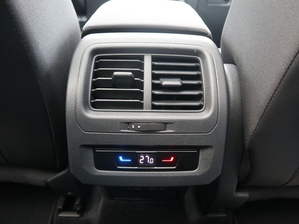 Volkswagen Touran 2025