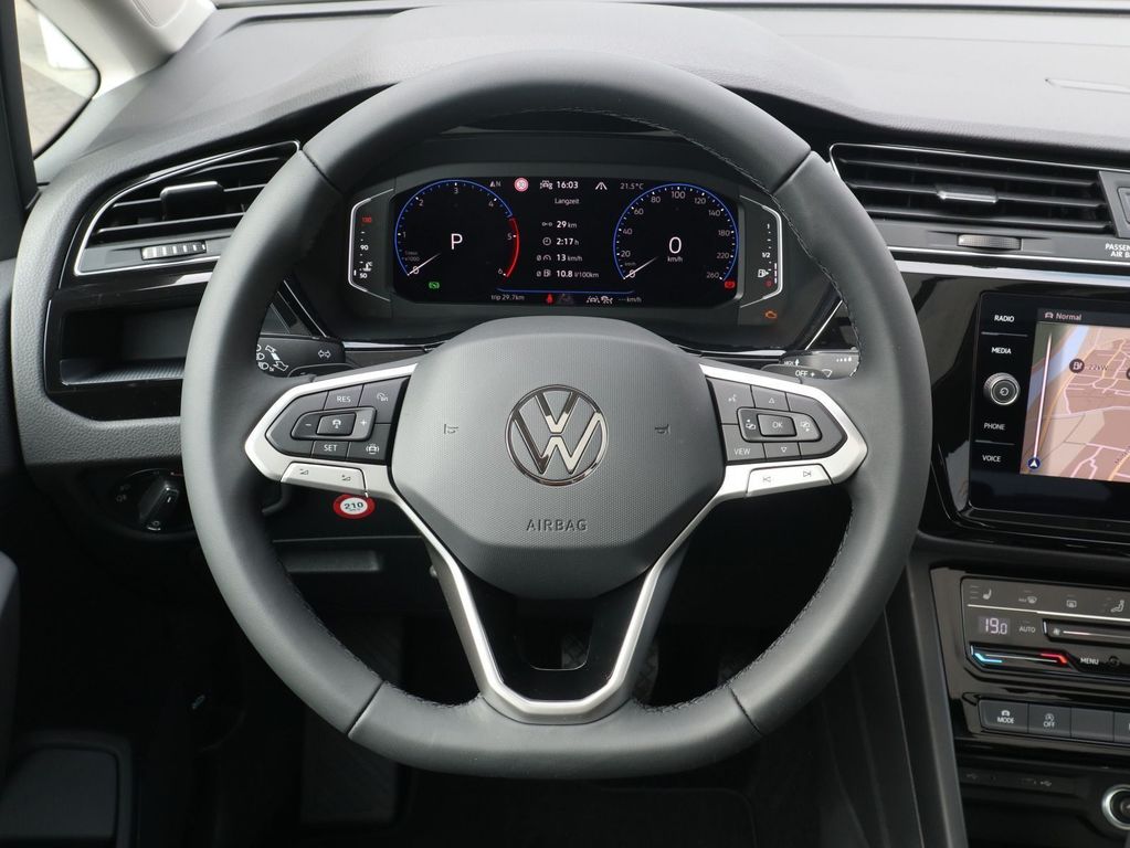 Volkswagen Touran 2025