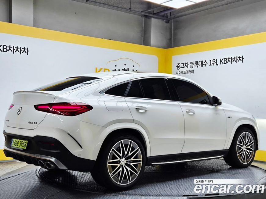 Mercedes-Benz GLE-Class 2024