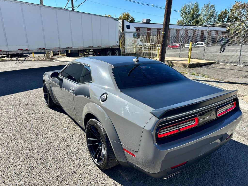 Dodge Challenger 2024