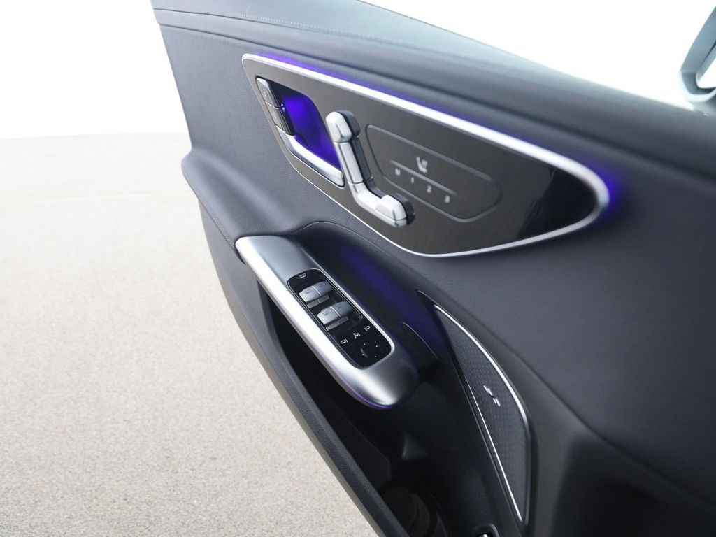 Mercedes-Benz C 220 2025