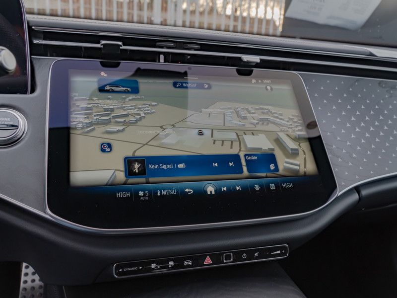 Mercedes-Benz E 300 2025