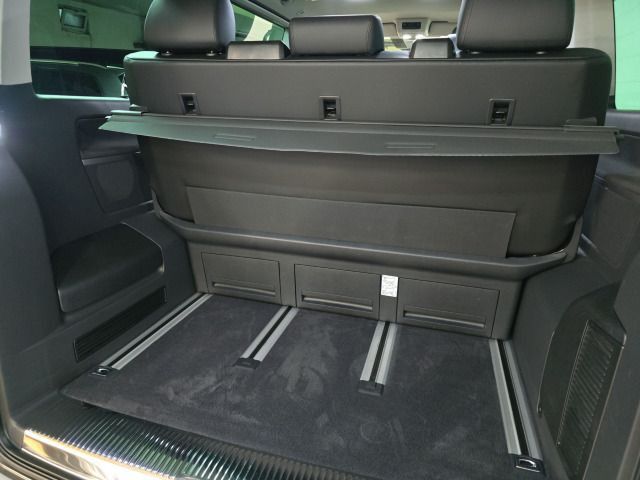 Volkswagen T6 Multivan 2022