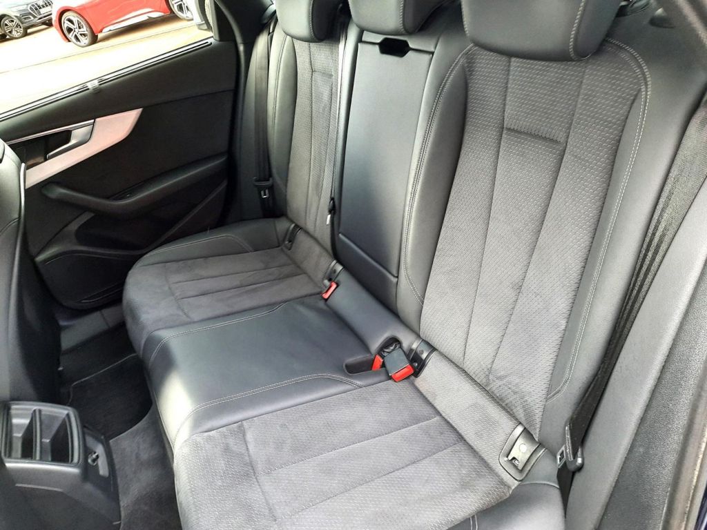 Audi A4 2022