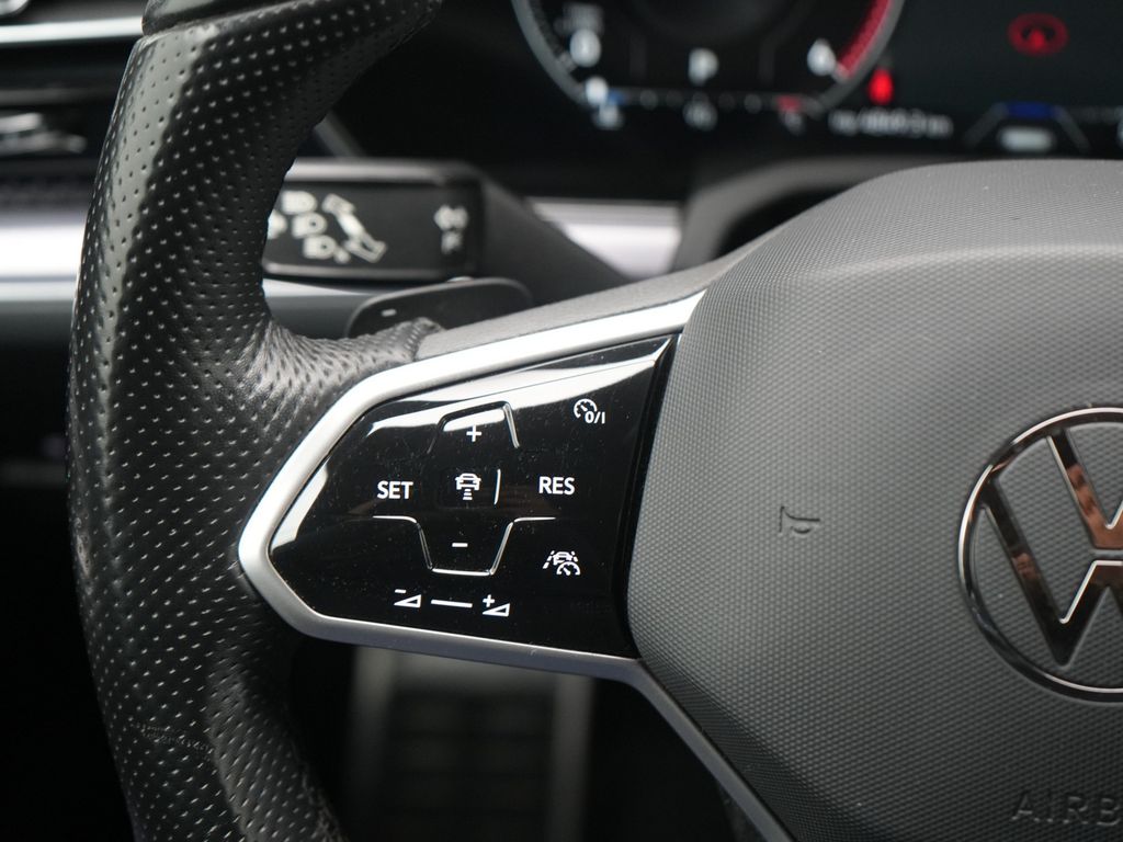 Volkswagen Touareg 2022