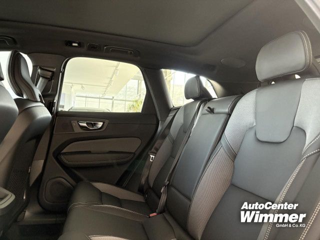 Volvo XC60 2025