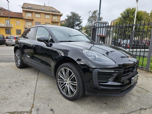 Porsche Macan 2021