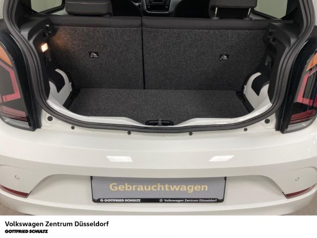 Volkswagen up! 2023
