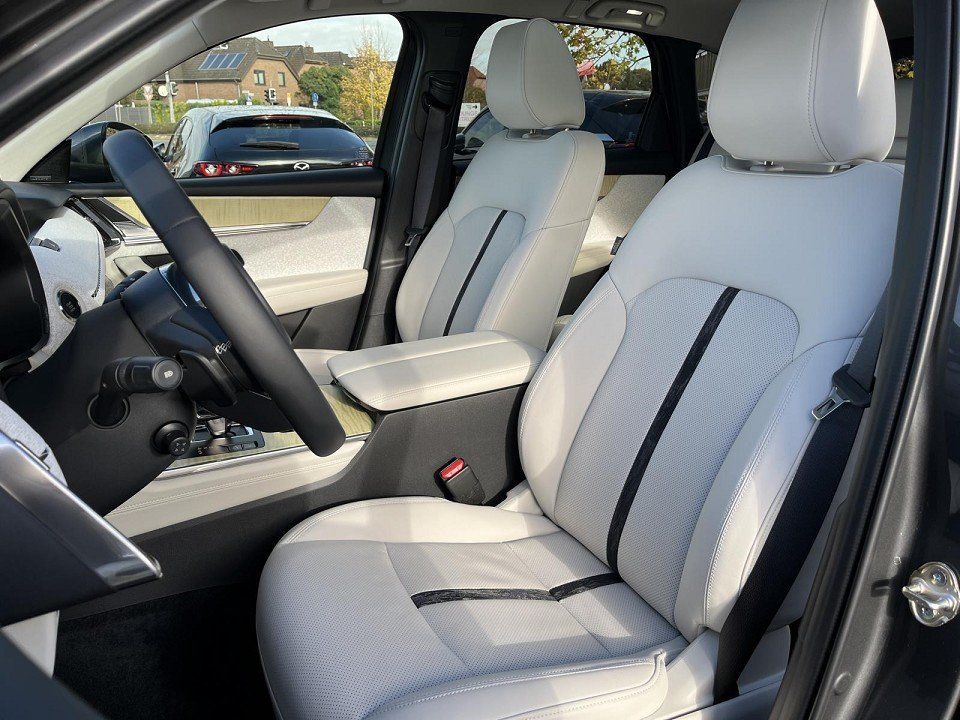 Mazda CX-60 2025