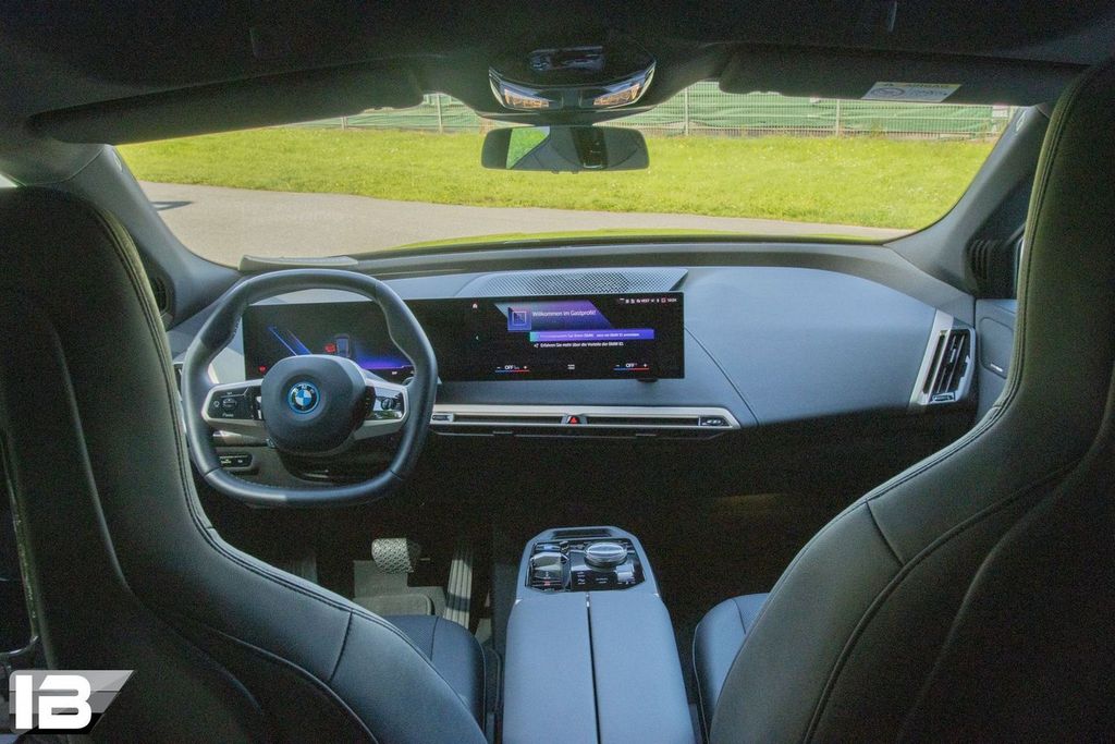 BMW iX 2022