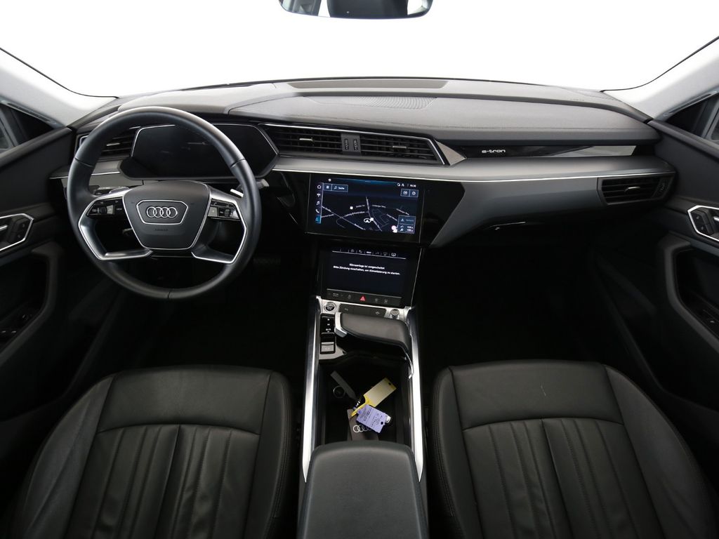 Audi e-tron 2022