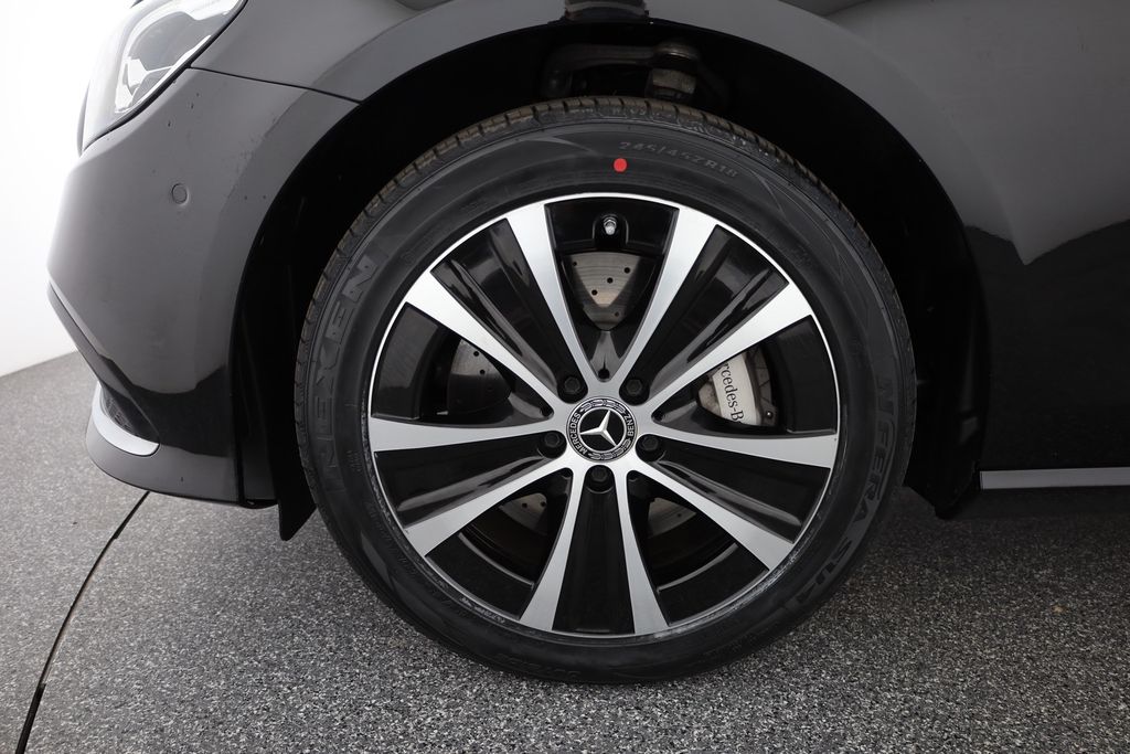 Mercedes-Benz E 300 2021