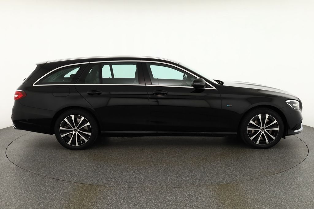Mercedes-Benz E 300 2021