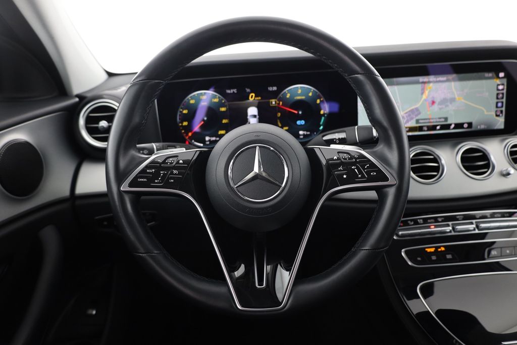 Mercedes-Benz E 300 2021