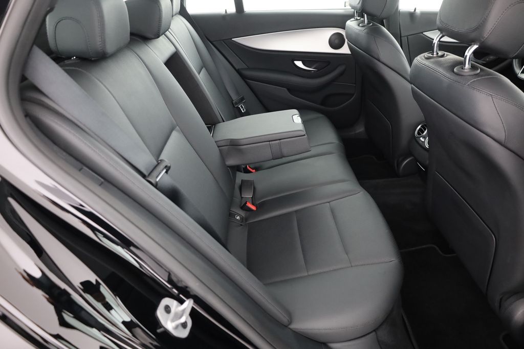 Mercedes-Benz E 300 2021