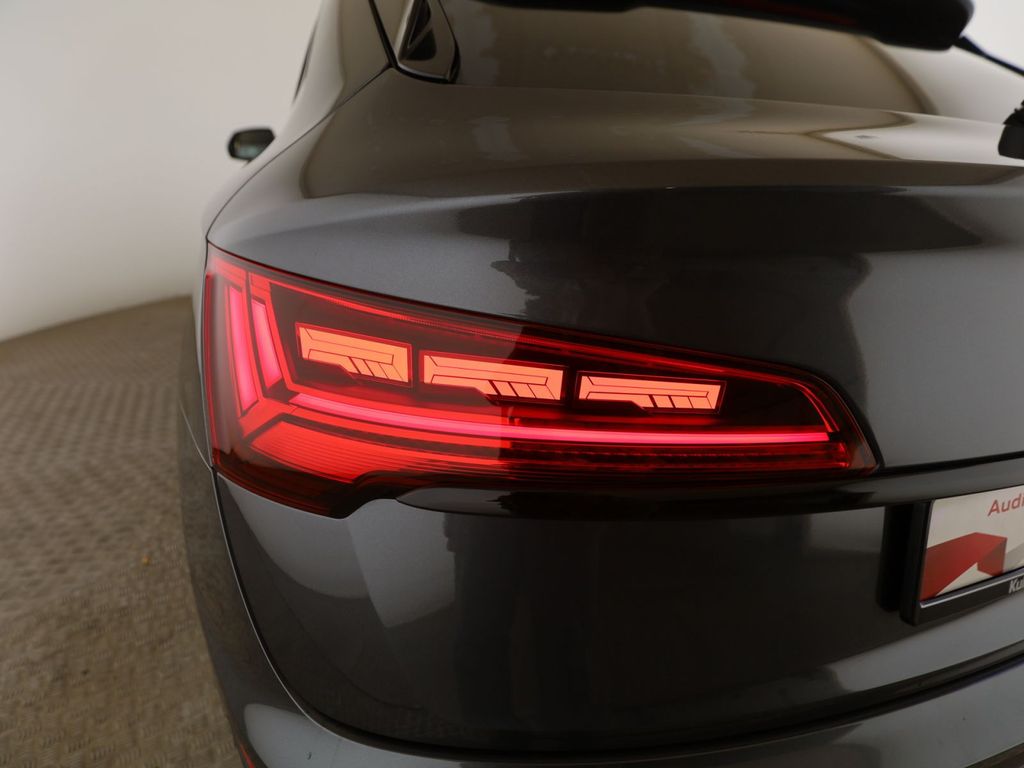Audi SQ5 2022