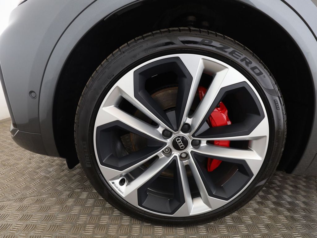 Audi SQ5 2022