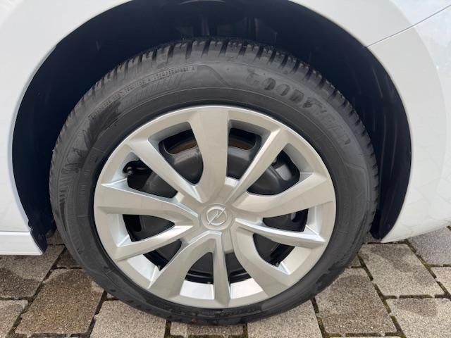 Opel Corsa 2025