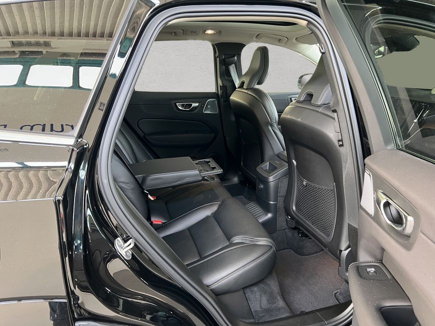 Volvo XC60 2023