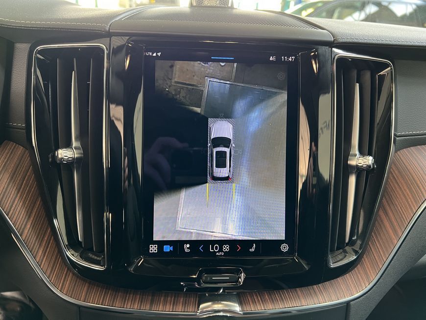 Volvo XC60 2023