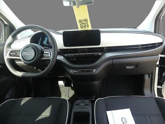 Fiat 500e 2023