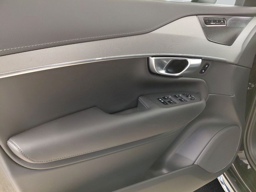 Volvo XC90 2024