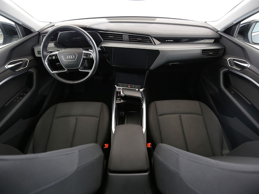 Audi e-tron 2022