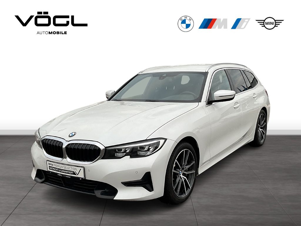 BMW 330 2022
