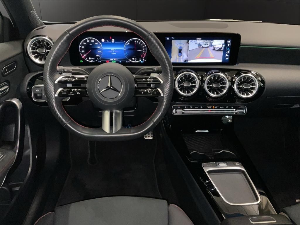 Mercedes-Benz A 250 2024