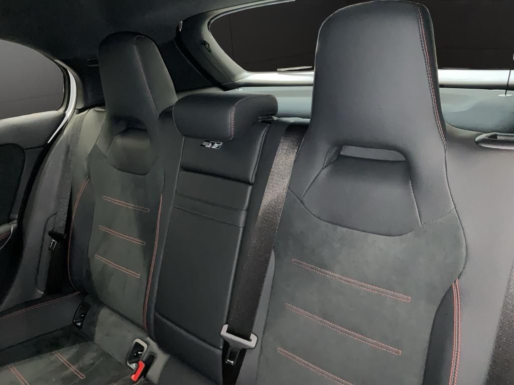 Mercedes-Benz A 250 2024
