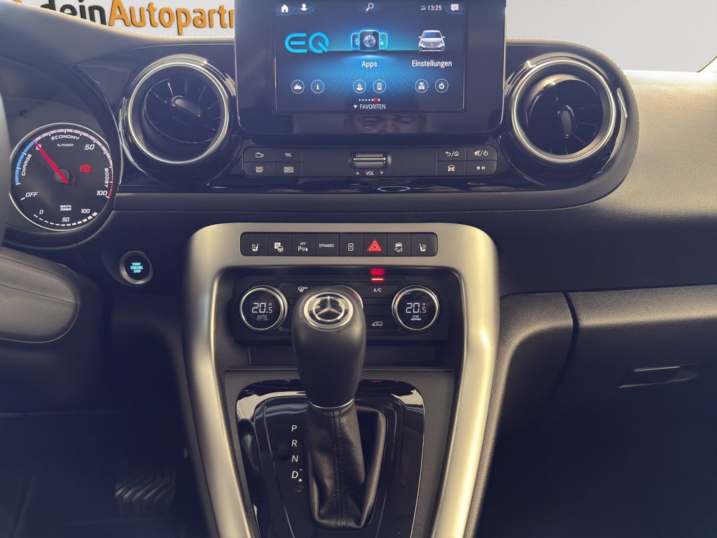Mercedes-Benz EQT 2023