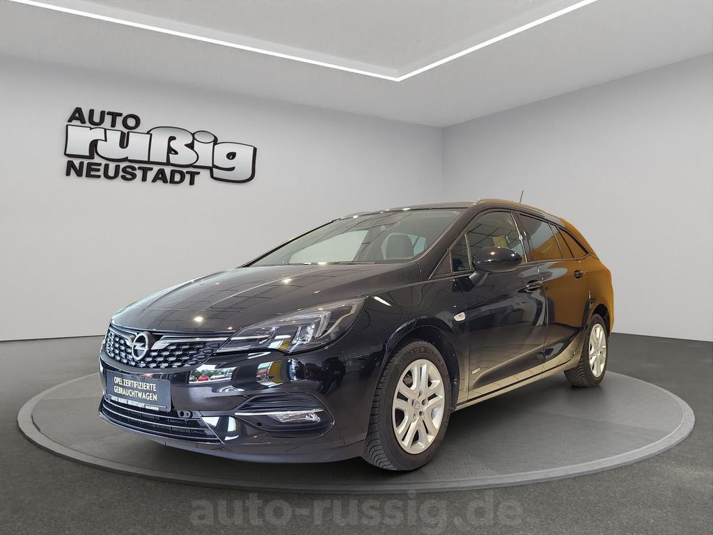 Opel Astra 2021