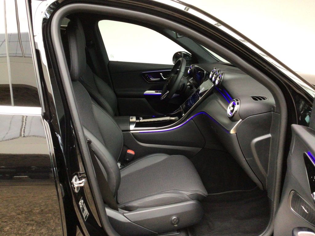 Mercedes-Benz GLC 300 2024