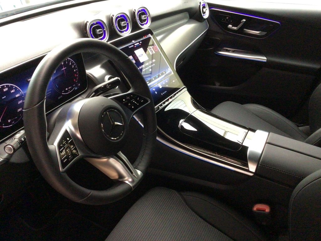 Mercedes-Benz GLC 300 2024