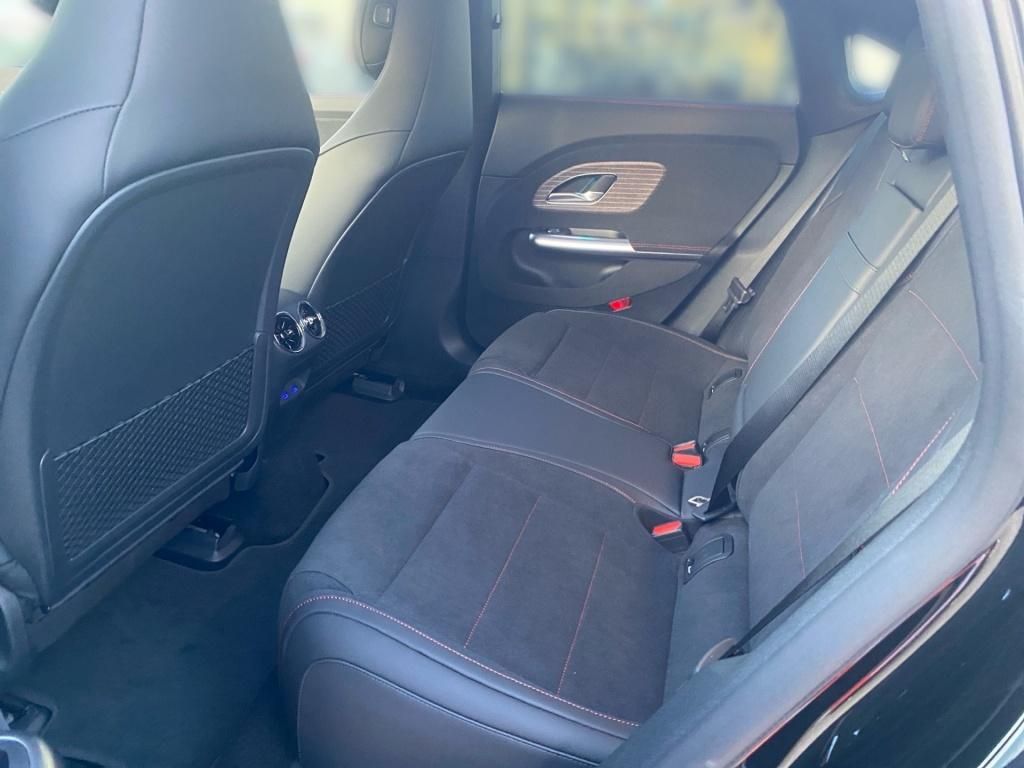 Mercedes-Benz CLA 250 2025