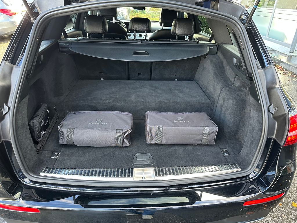 Mercedes-Benz E 300 2022