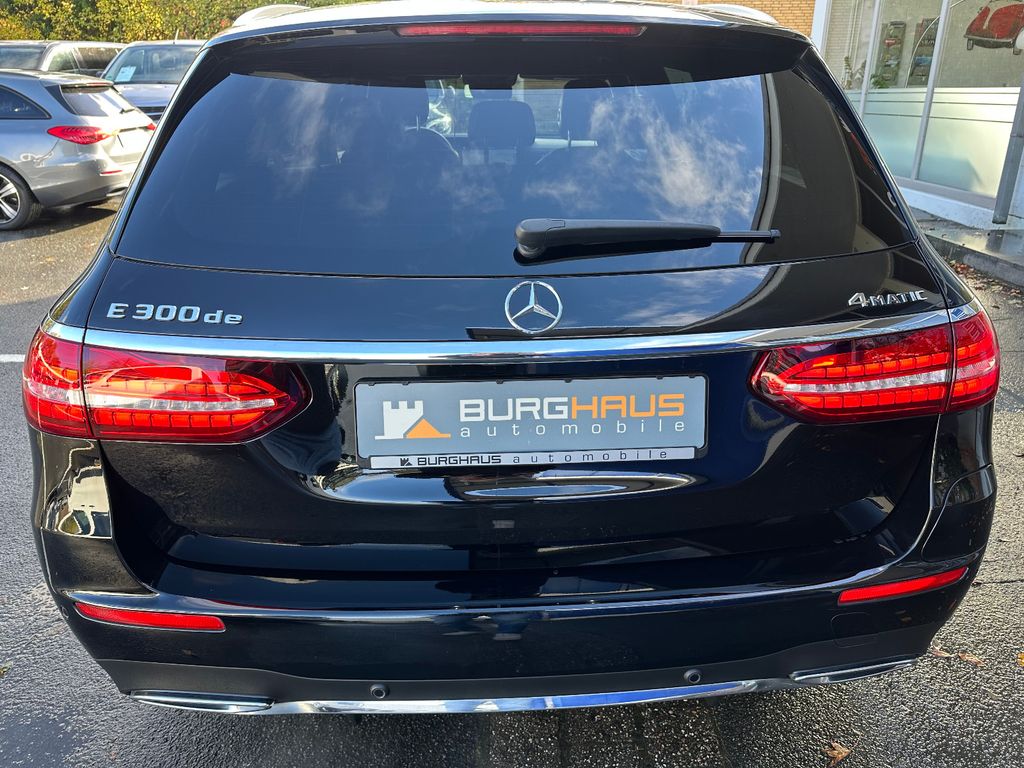 Mercedes-Benz E 300 2022