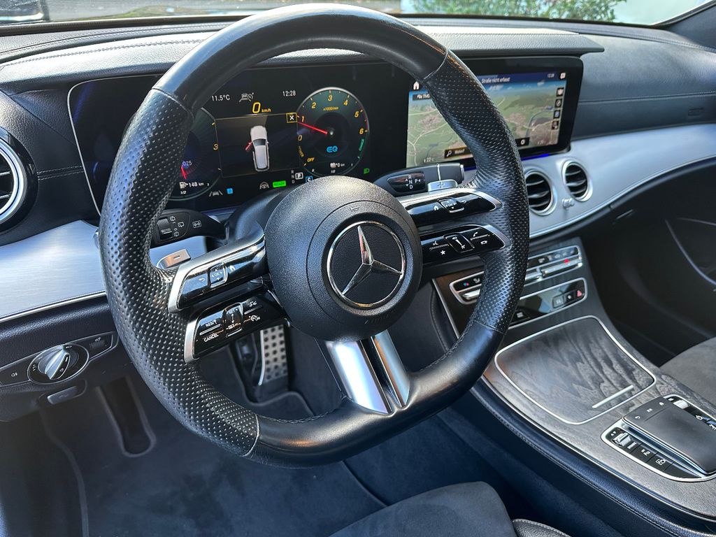 Mercedes-Benz E 300 2022