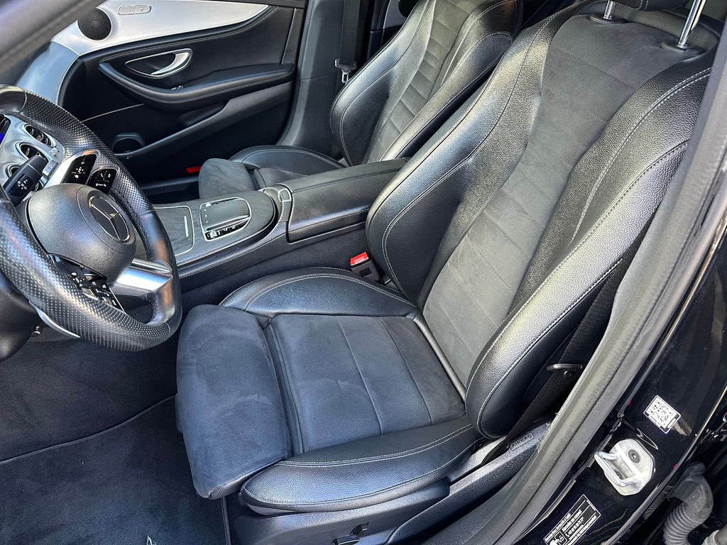 Mercedes-Benz E 300 2022