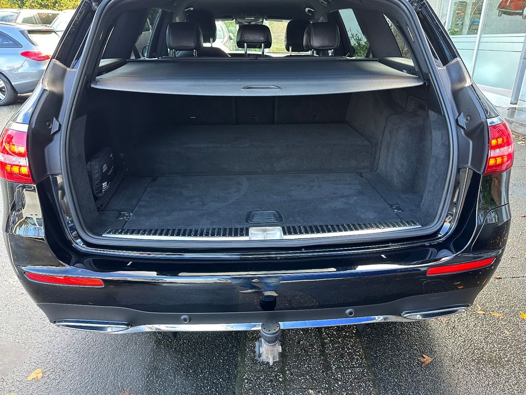 Mercedes-Benz E 300 2022