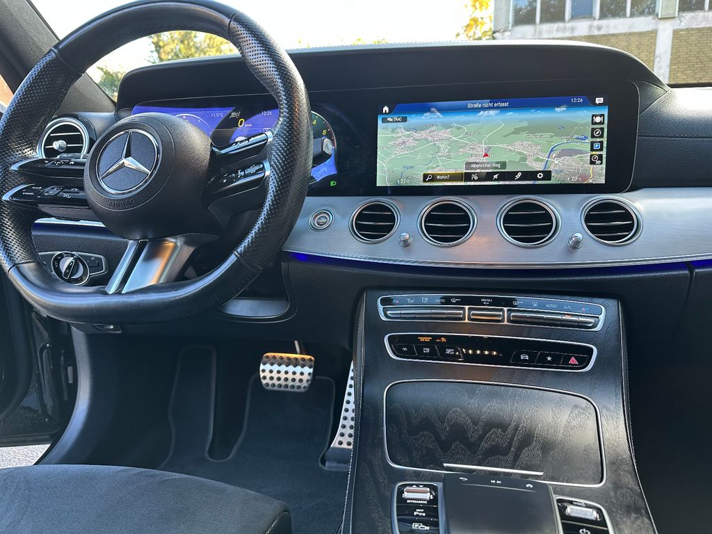 Mercedes-Benz E 300 2022