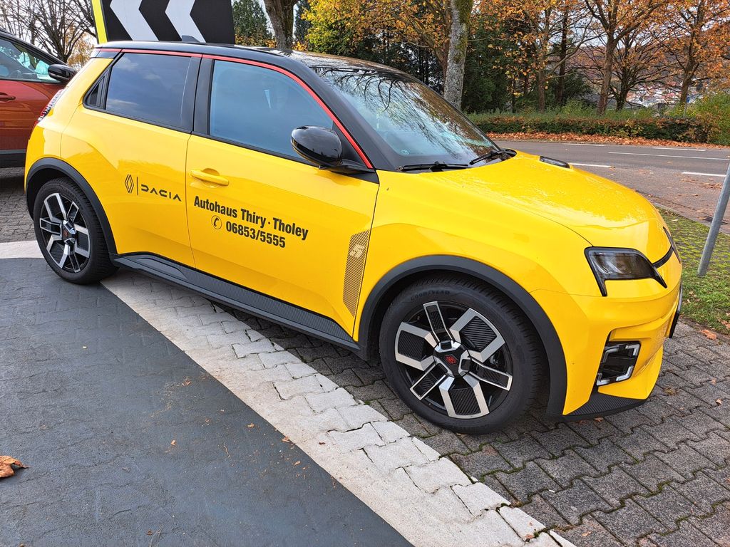 Renault R 5 2025