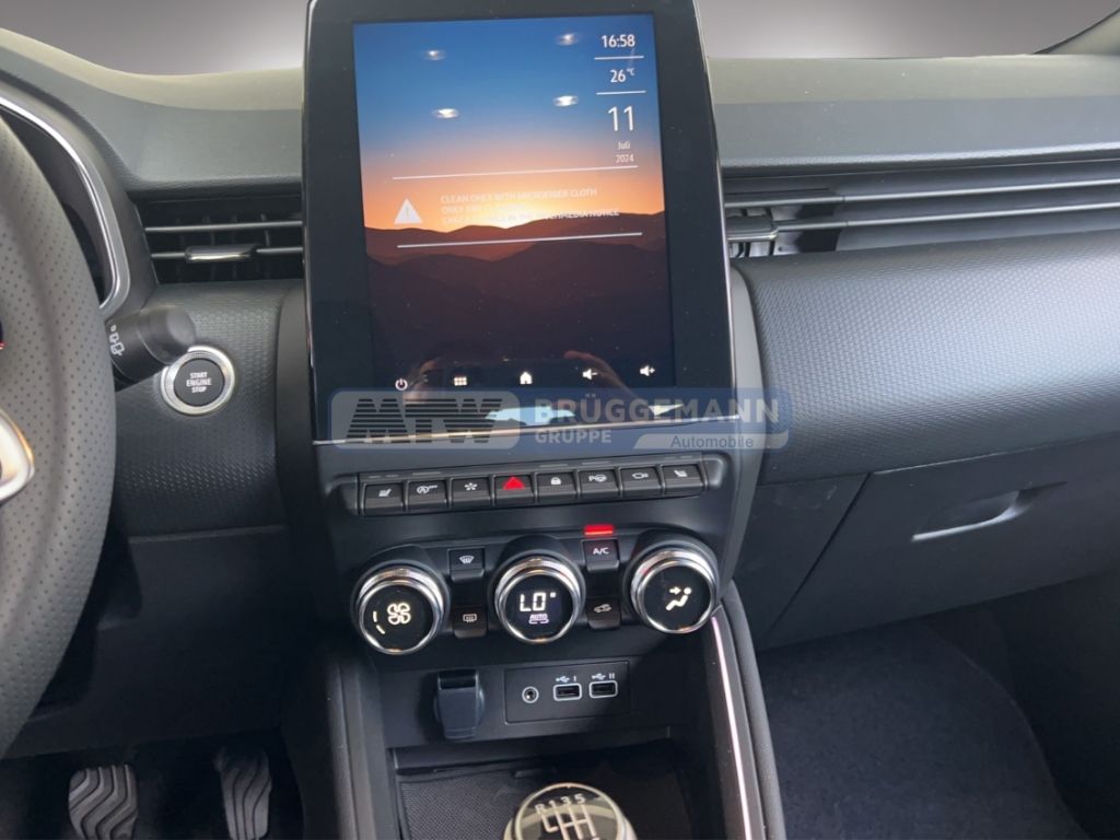 Mitsubishi Colt 2025