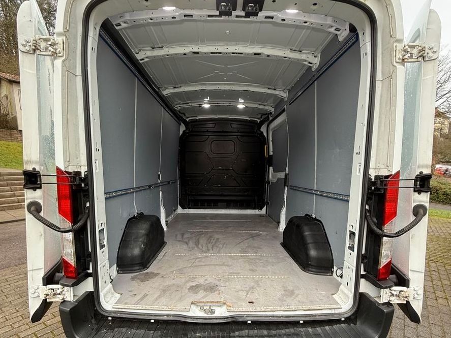 Ford Transit 2020