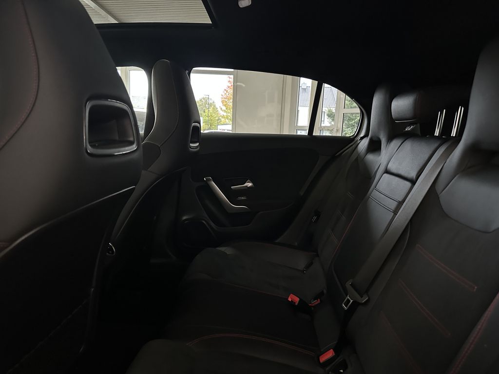 Mercedes-Benz A 250 2024