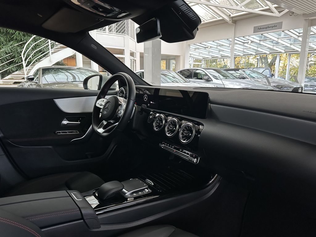 Mercedes-Benz A 250 2024