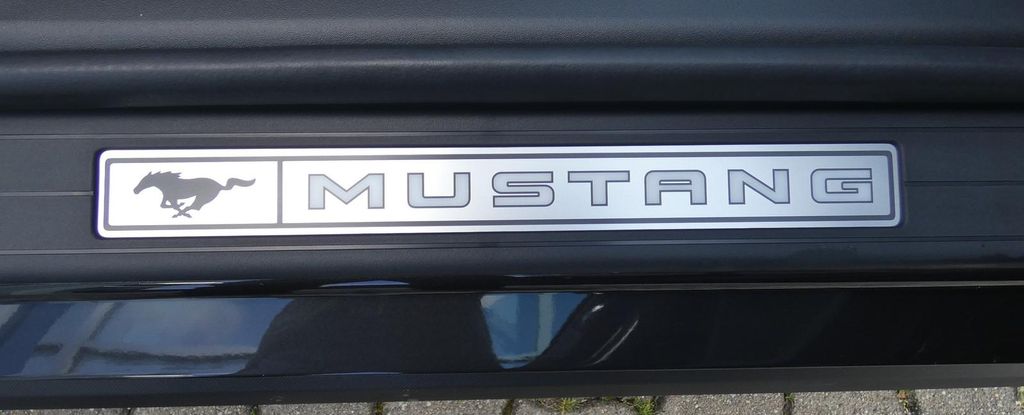 Ford Mustang 2025