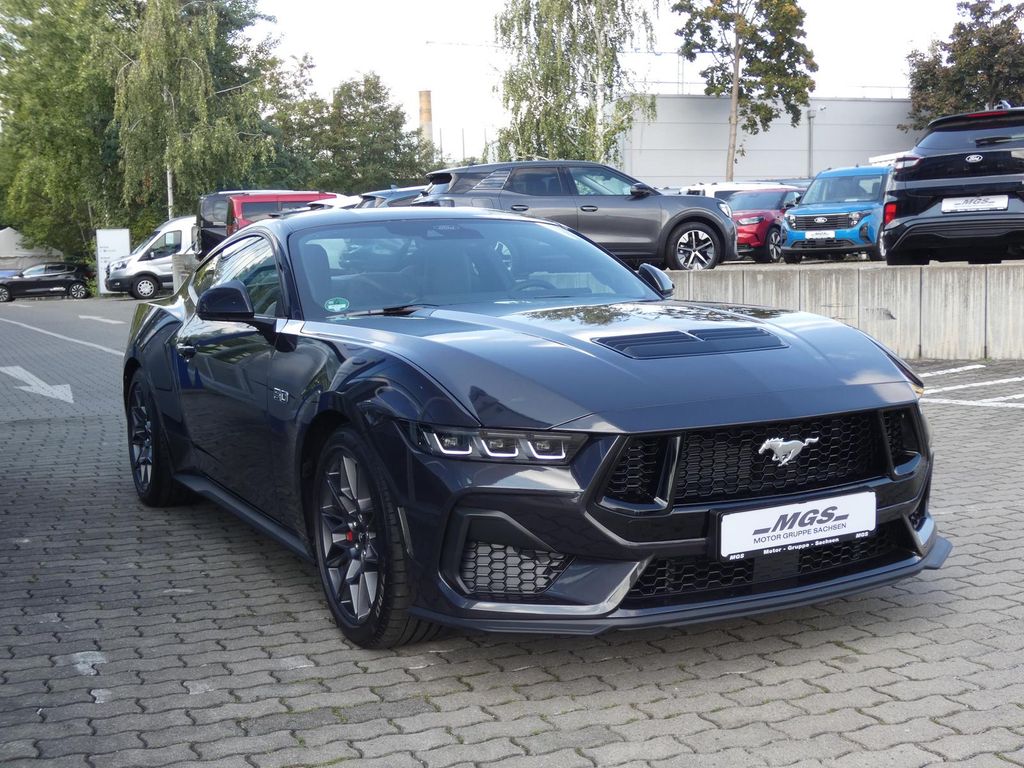 Ford Mustang 2025