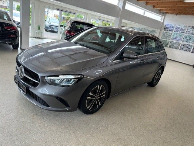 Mercedes-Benz B 200 2024