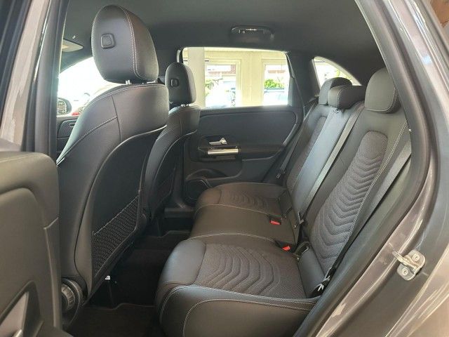 Mercedes-Benz B 200 2024